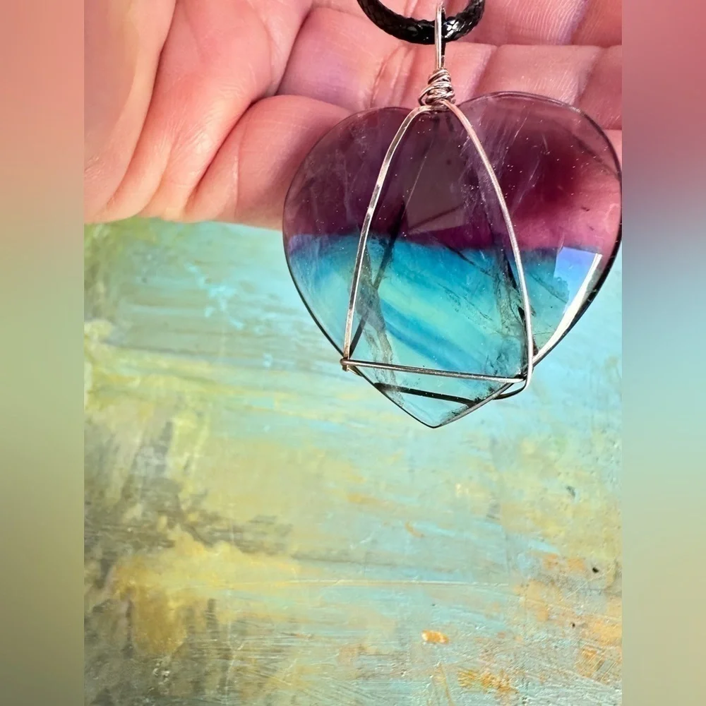 Artisan Handcrafted RAINBOW Fluorite Heart Pendant Necklace Tanzanite 5518 G